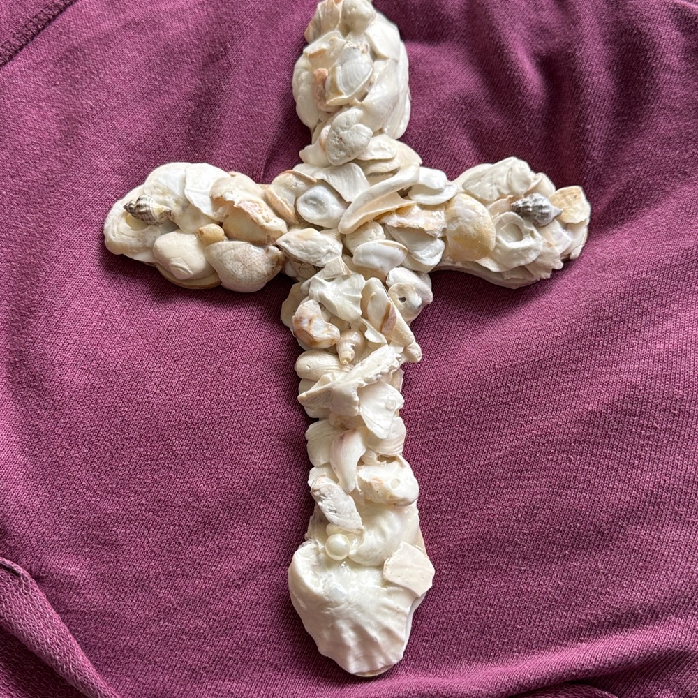 Hand made Cross Decor are hand picked many diff shells. Wood back ready to hang.